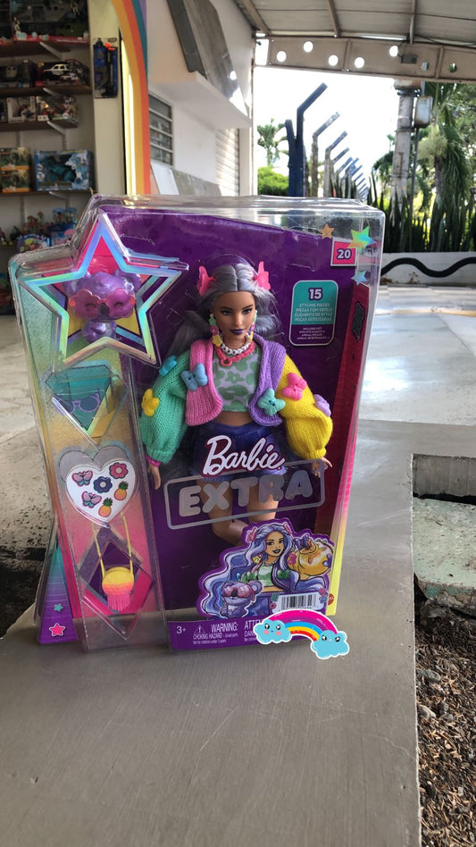 Barbie extra curvy